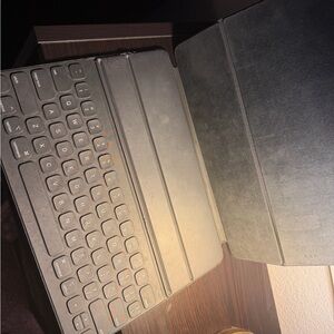 Apple Black Tablet Keyboard Case